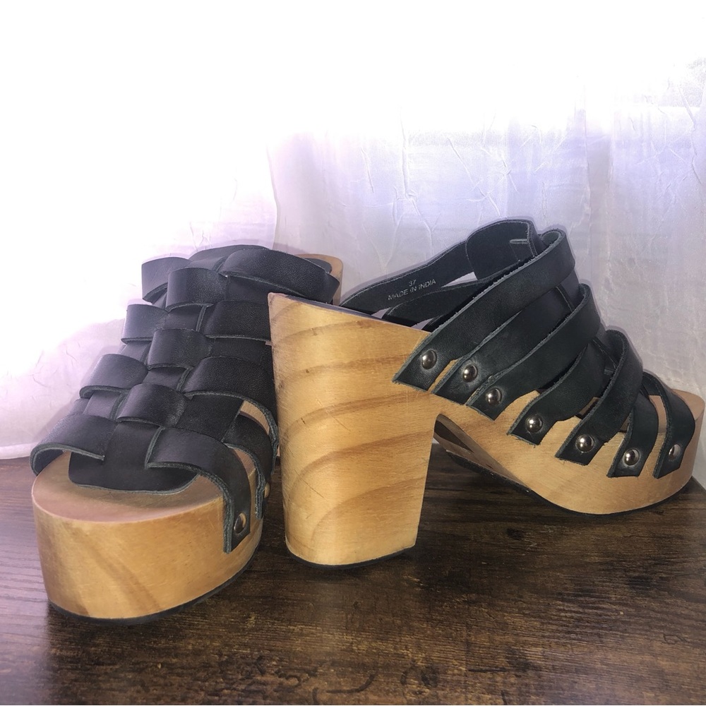 Free people Wooden Clog Size 37